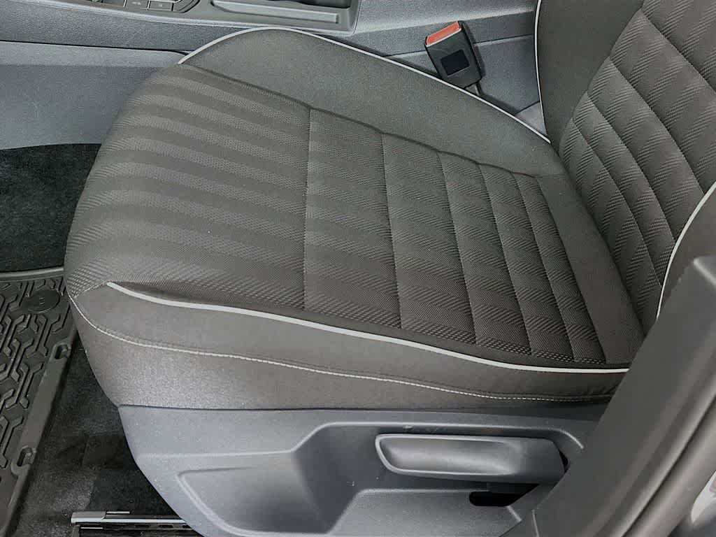 Used 2024 Volkswagen Jetta Sport FWD image 28