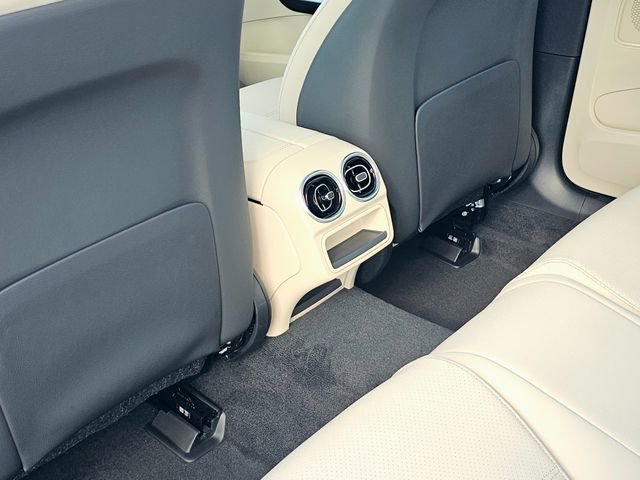 New 2026 Mercedes-Benz C 300 4MATIC Sedan image 24