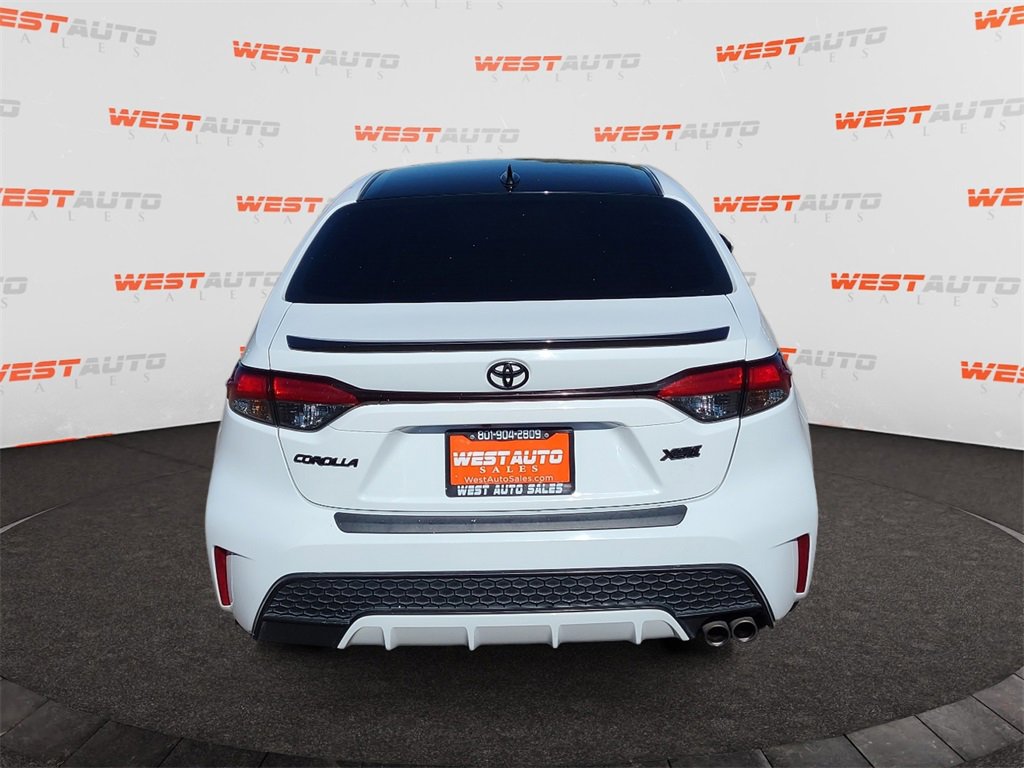 Used 2022 Toyota Corolla XSE image 4