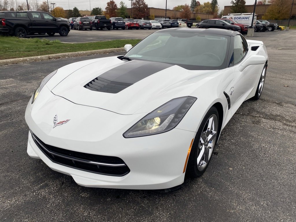 Used 2014 Chevrolet Corvette Stingray Coupe image 3
