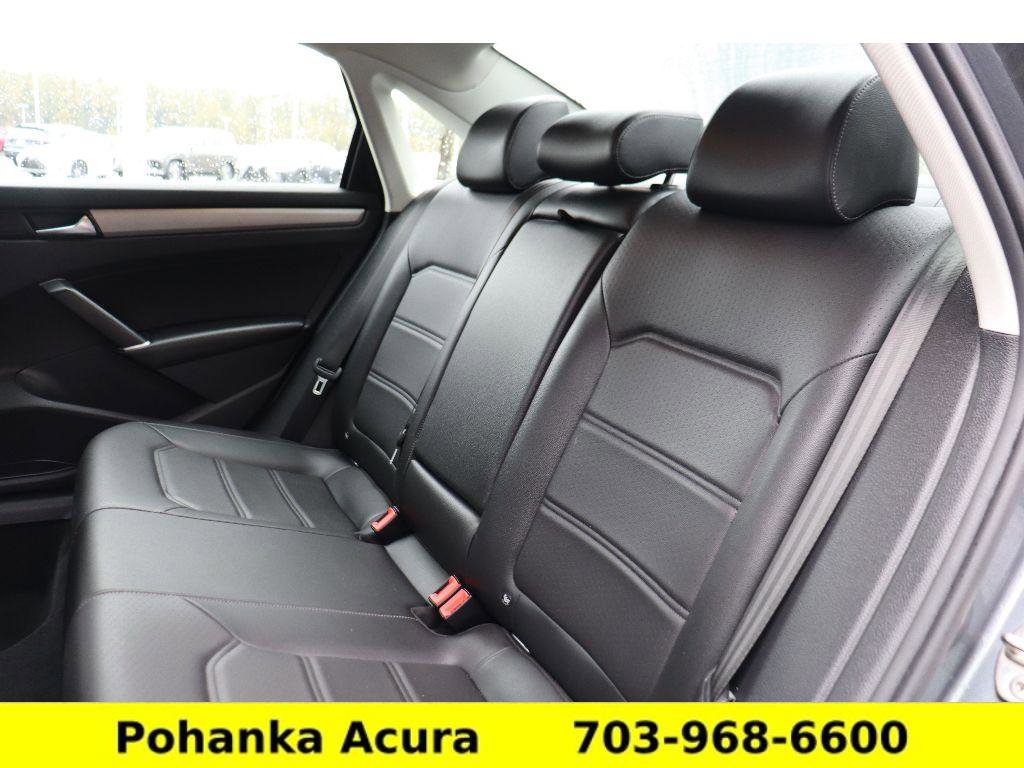 Used 2021 Volkswagen Passat 2.0T SE image 22