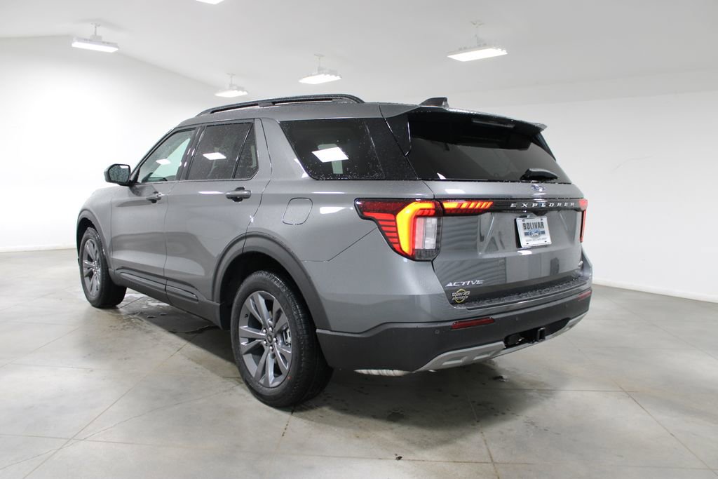 New 2026 Ford Explorer Active AWD/4WD image 6