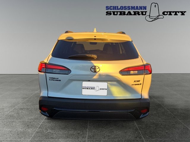 Used 2024 Toyota Corolla Cross XSE image 8