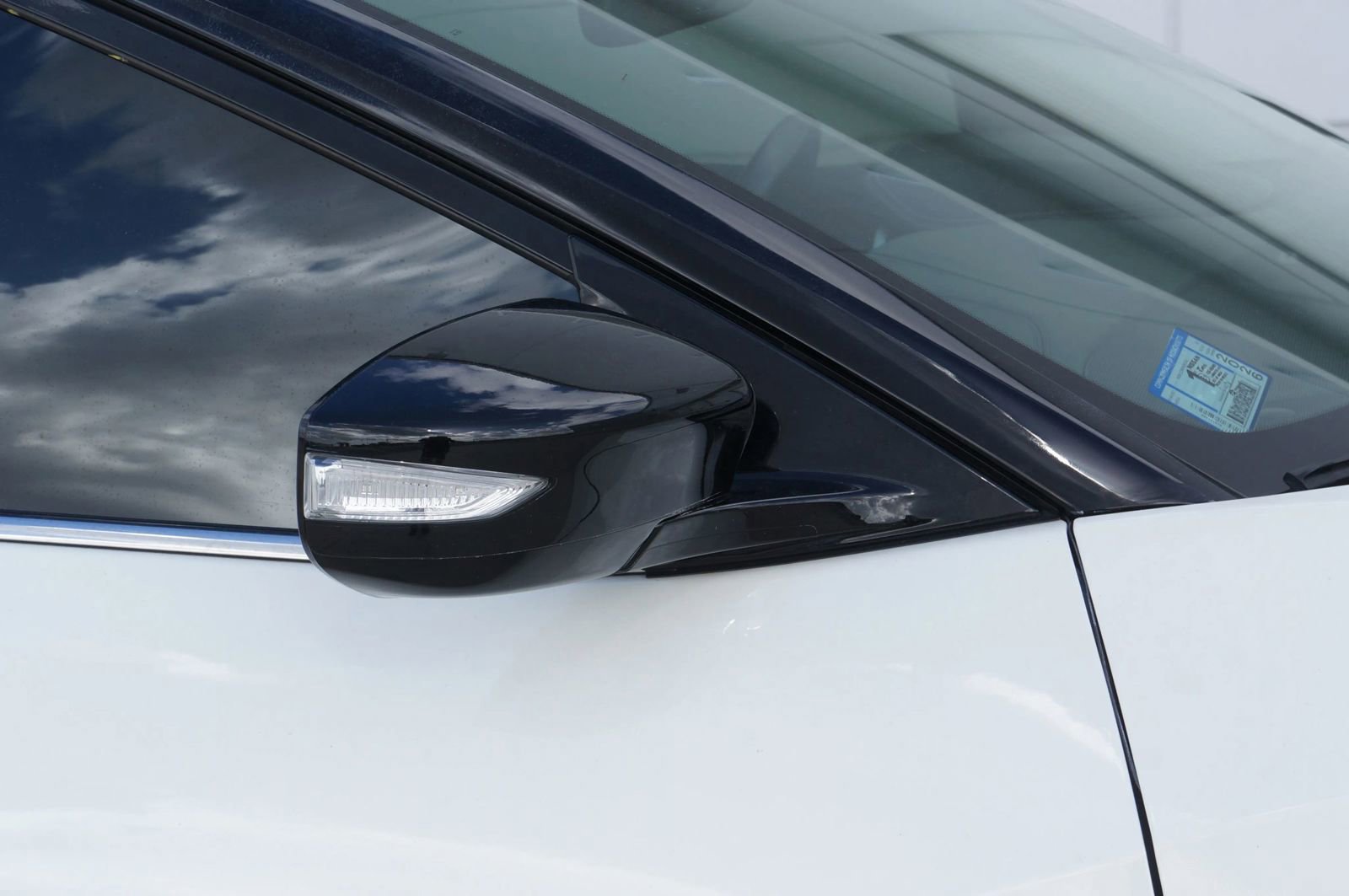 Used 2016 Nissan Maxima 3.5 SL FWD image 17