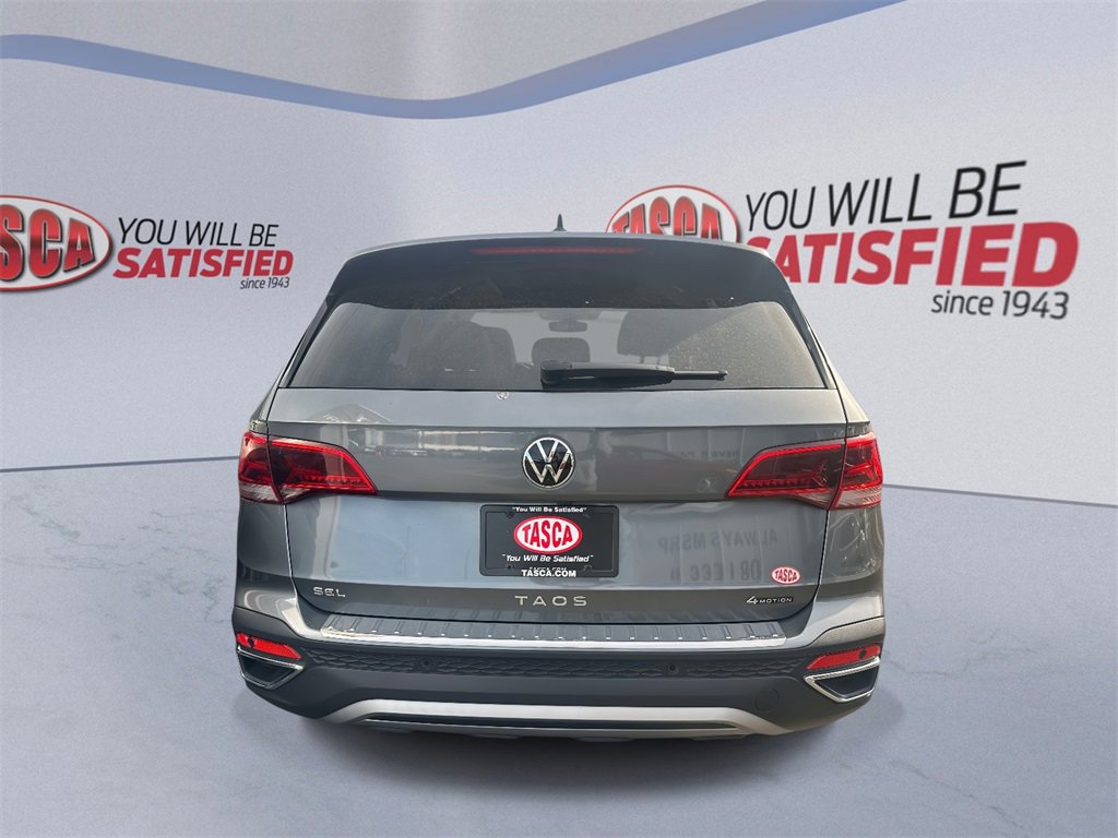 Used 2022 Volkswagen Taos SEL w/ Panoramic Sunroof Package image 6