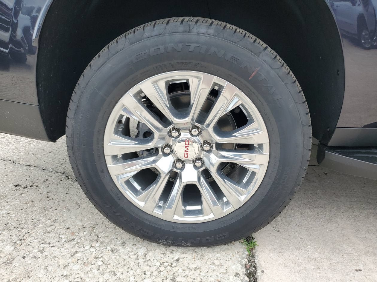 New 2026 GMC Yukon XL Denali RWD image 6