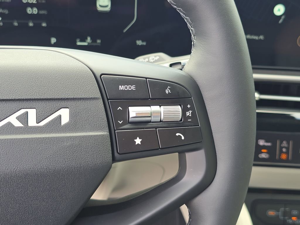 New 2026 Kia Sportage SX image 32