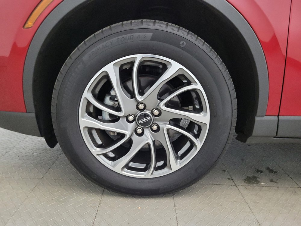 Used 2022 Lincoln Corsair AWD w/ Equipment Group 101A image 31