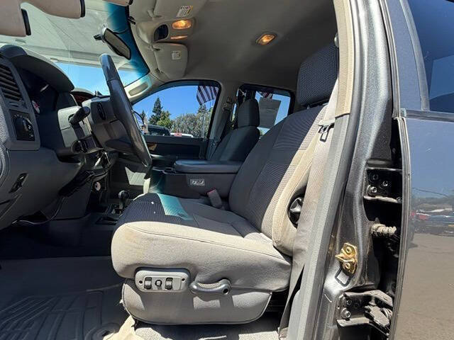 Used 2006 Dodge Ram 2500 Truck SLT w/ Quad Cab Big Horn Value Group AWD/4WD image 18