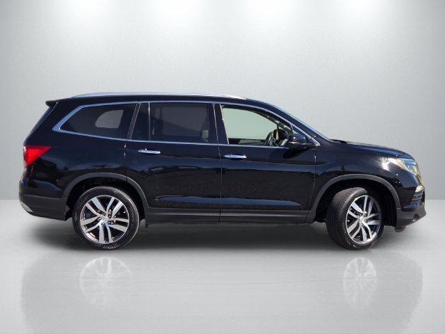 Used 2016 Honda Pilot Elite image 3