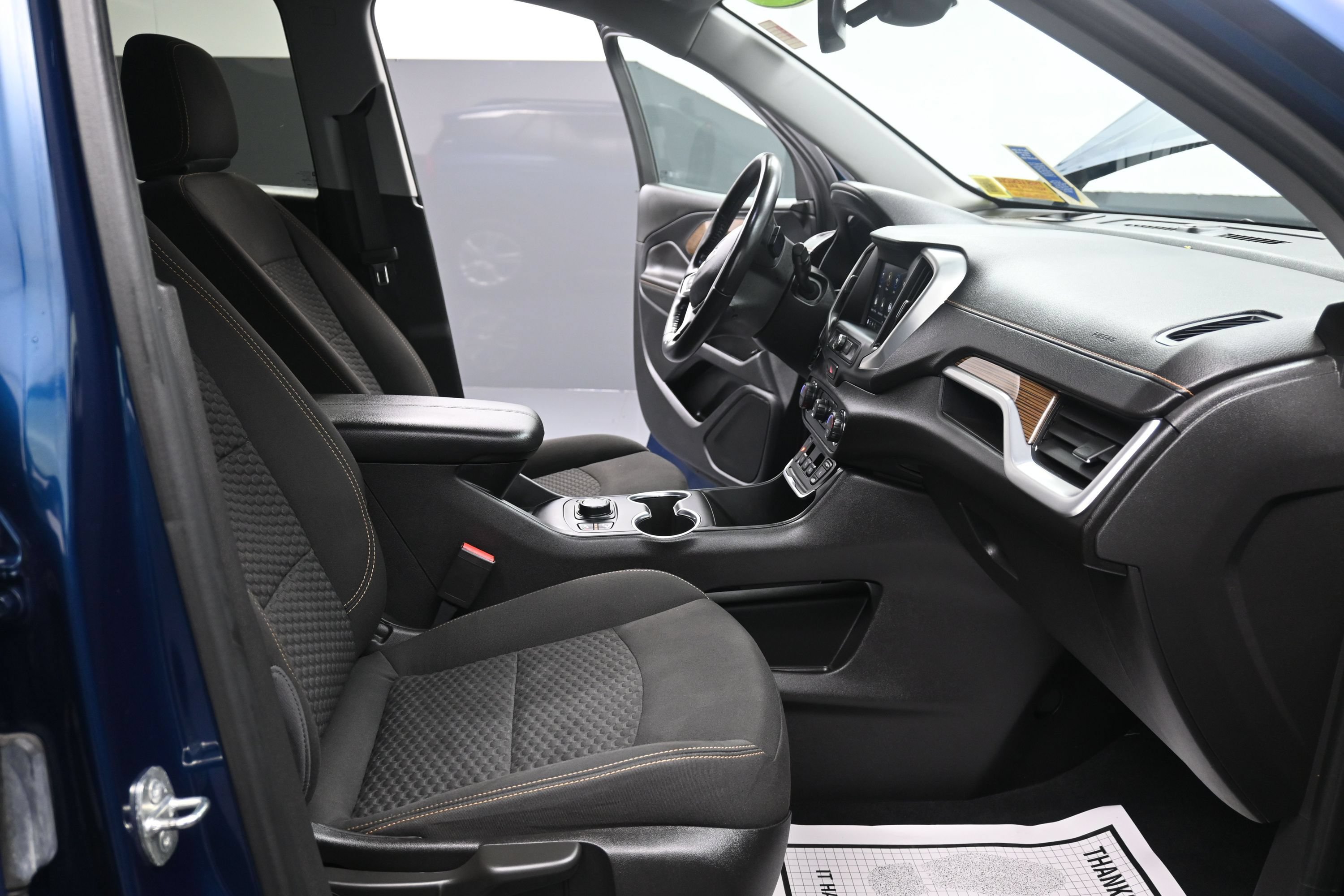 Used 2020 GMC Terrain SLE w/ Driver Convenience Package AWD/4WD image 21