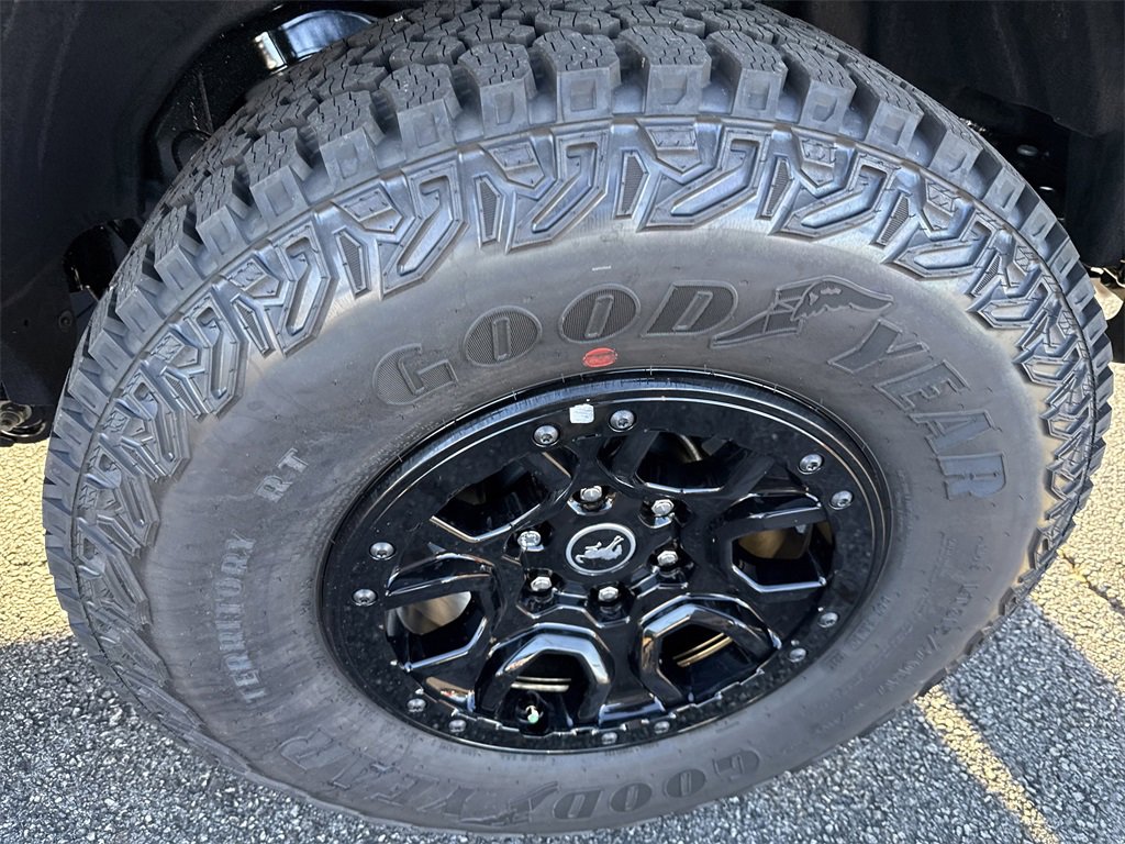 New 2025 Ford Bronco Badlands w/ Sasquatch Package image 21