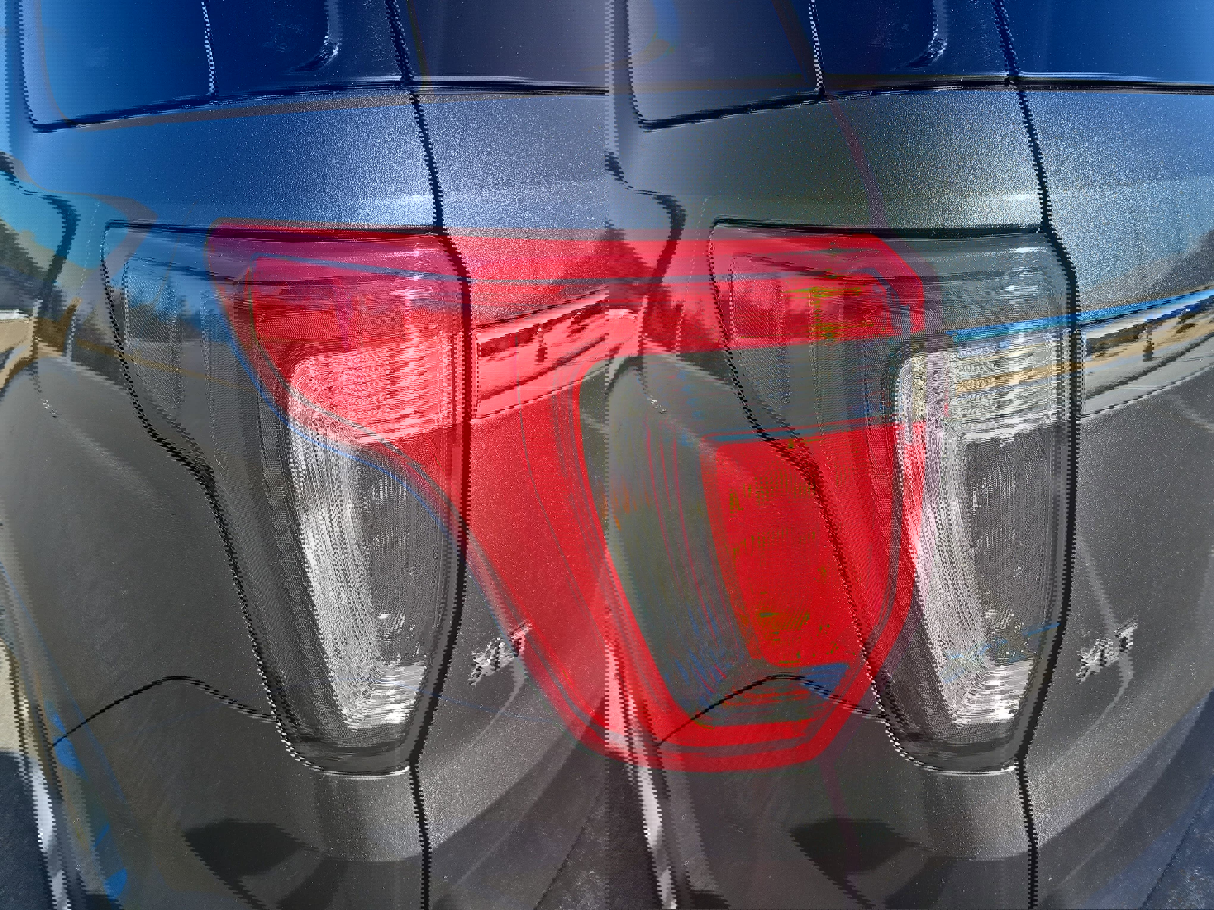 Used 2016 Ford Explorer XLT w/ Equipment Group 202A image 34