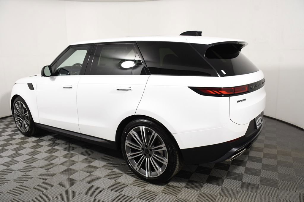 New 2026 Land Rover Range Rover Sport SE AWD/4WD image 3