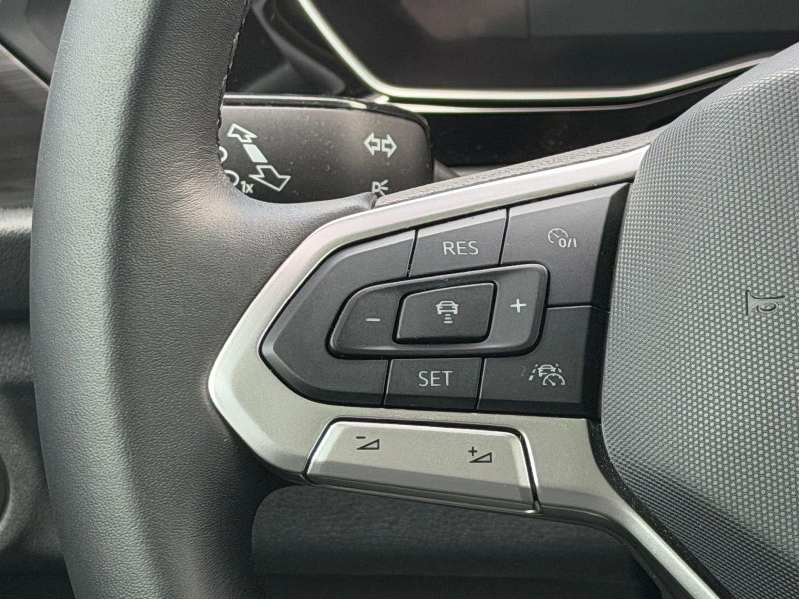 Certified 2024 Volkswagen Jetta SEL image 15