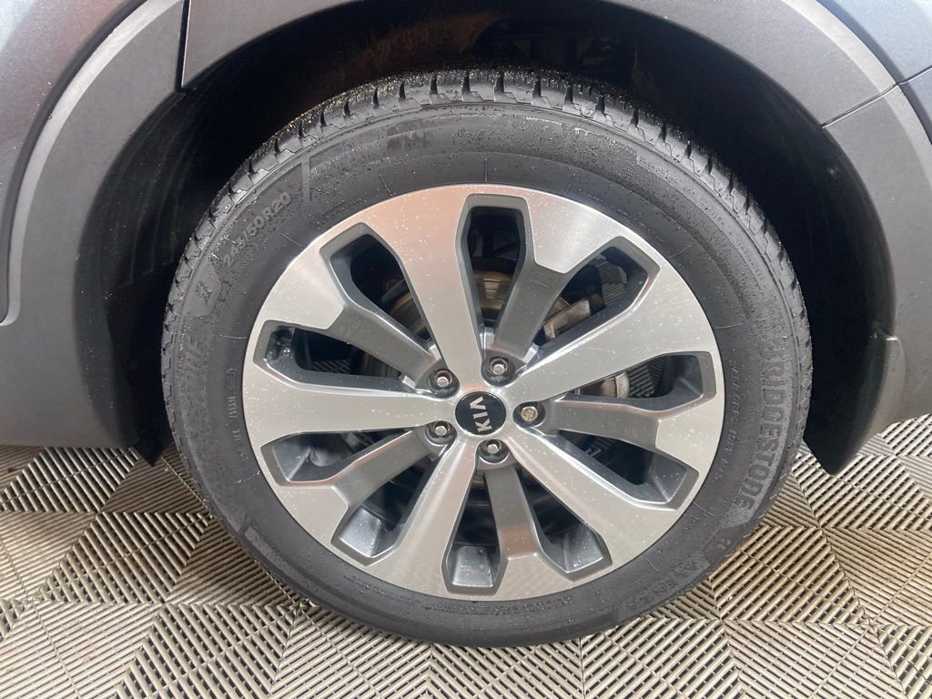 Used 2020 Kia Telluride EX w/ EX Premium Package image 23