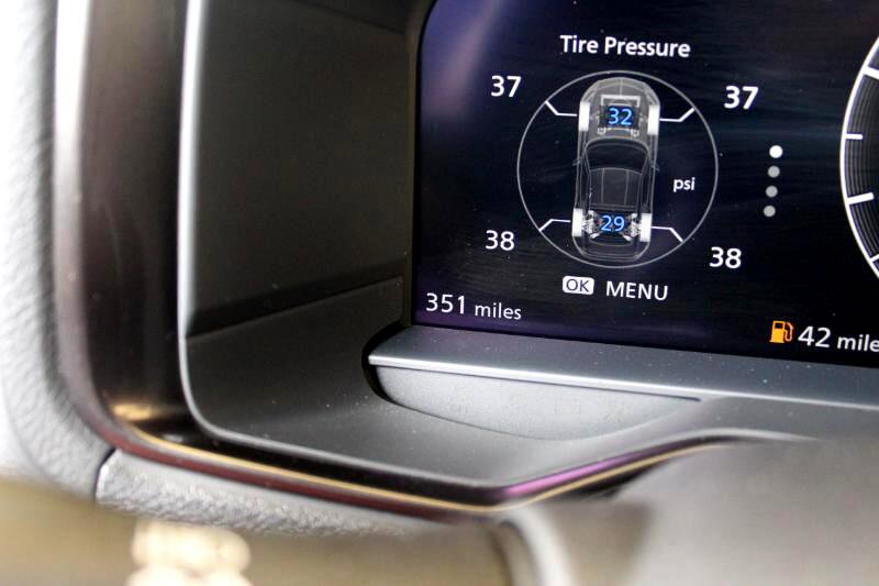 Used 2024 Nissan Z Performance w/ Floor Mat Package image 29