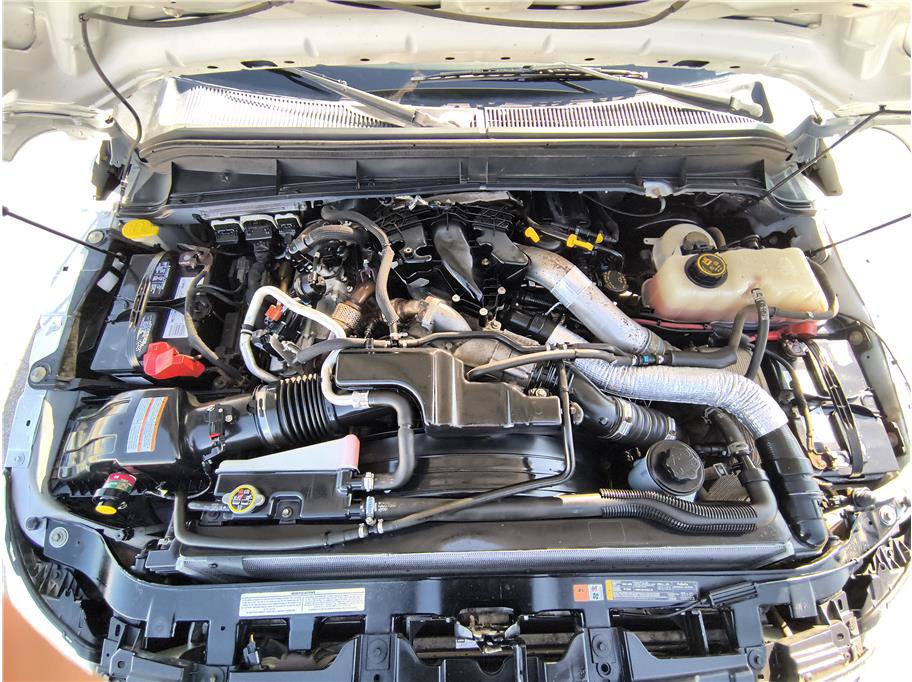 Used 2016 Ford F250 XLT w/ XLT Premium Package image 21