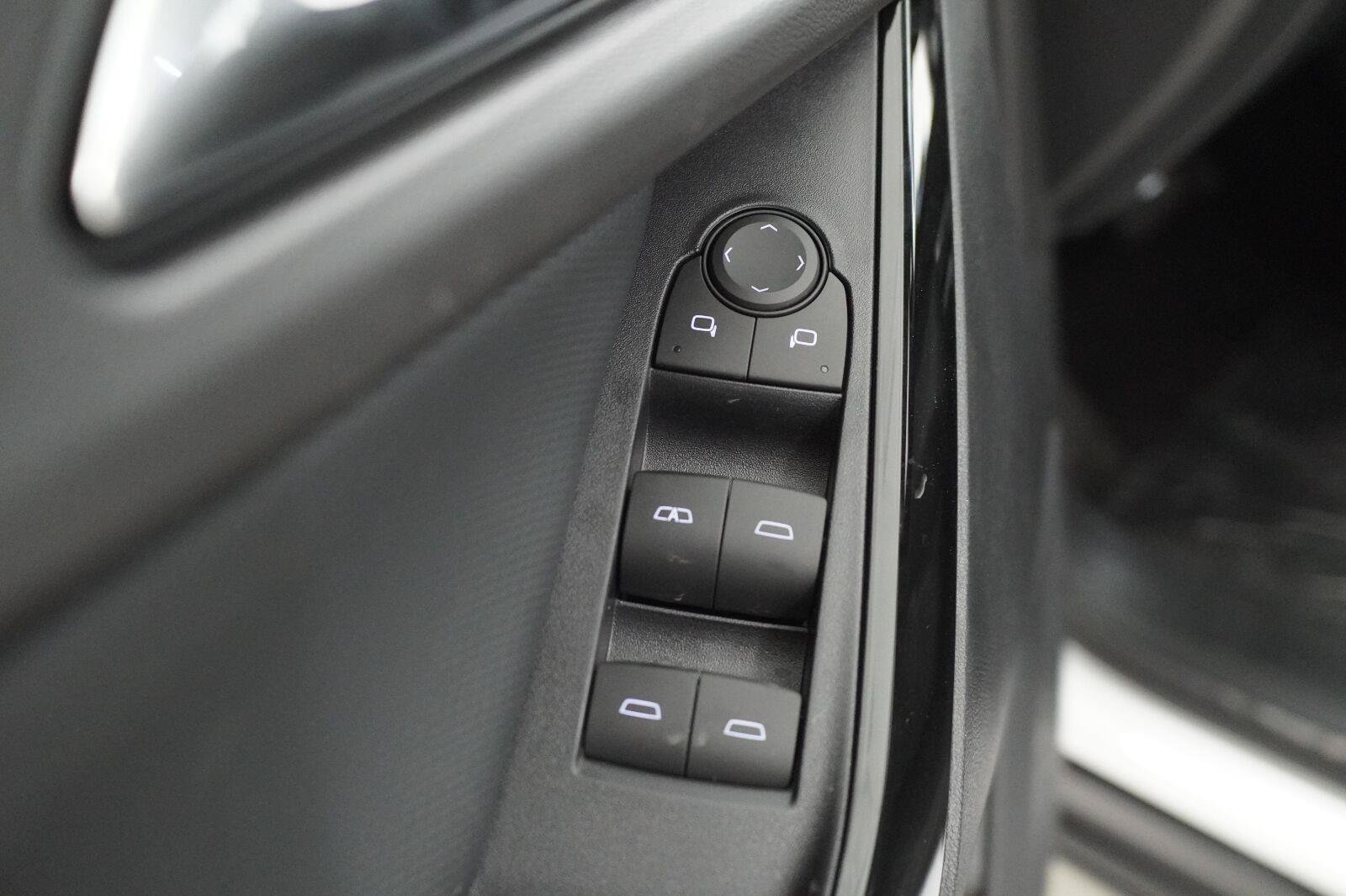 New 2027 Chevrolet Equinox LT FWD image 21