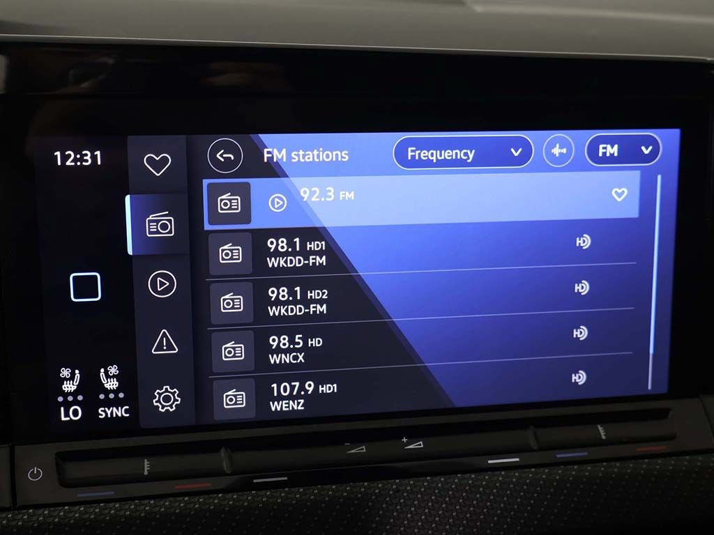 Used 2022 Volkswagen Golf R AWD/4WD image 55
