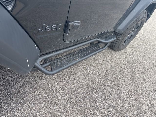Certified 2023 Jeep Wrangler Sport AWD/4WD image 11