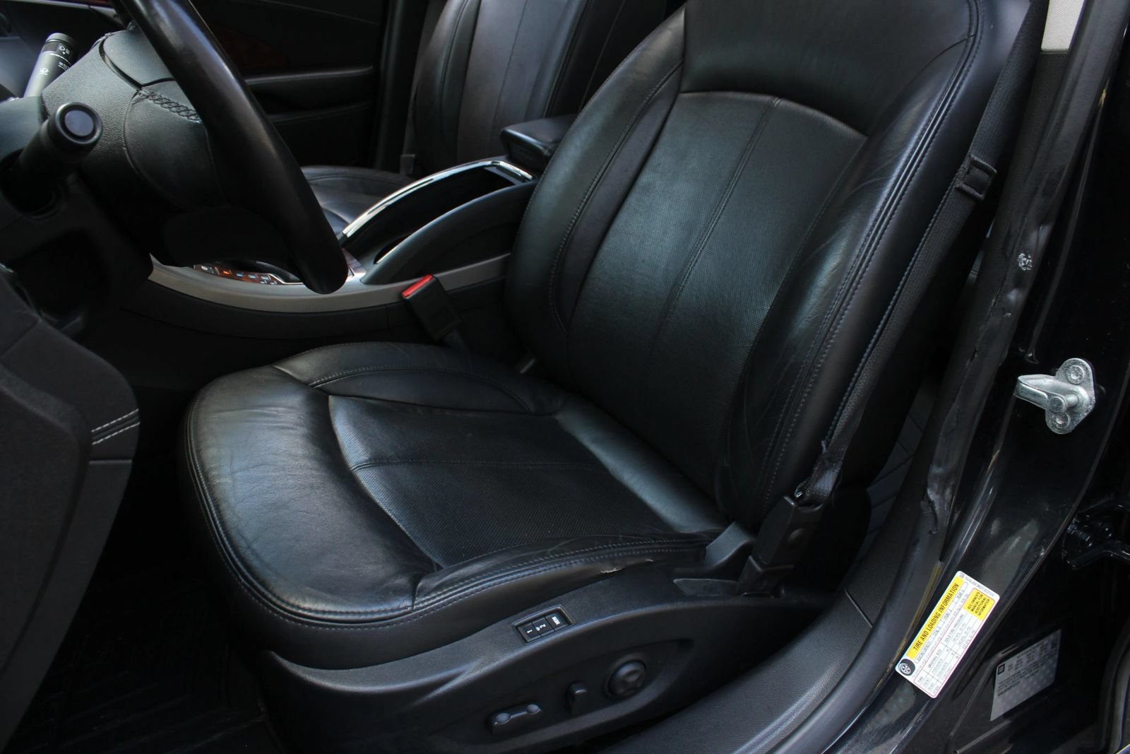 Used 2013 Buick LaCrosse Touring FWD image 17