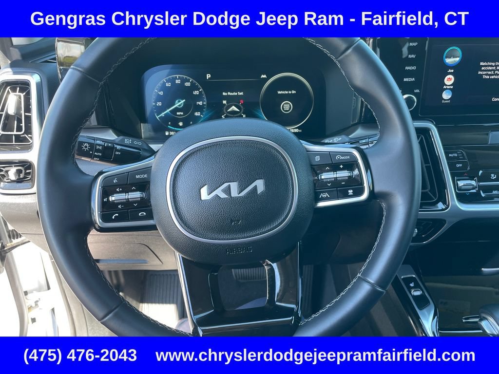 Used 2023 Kia Sorento SX AWD/4WD image 43
