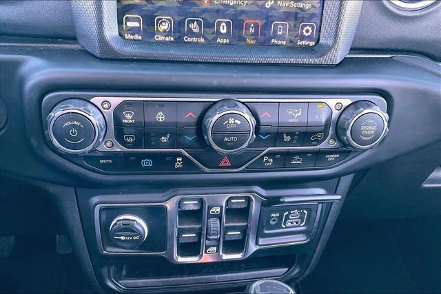 Used 2022 Jeep Wrangler Unlimited Sahara w/ Cold Weather Group image 31