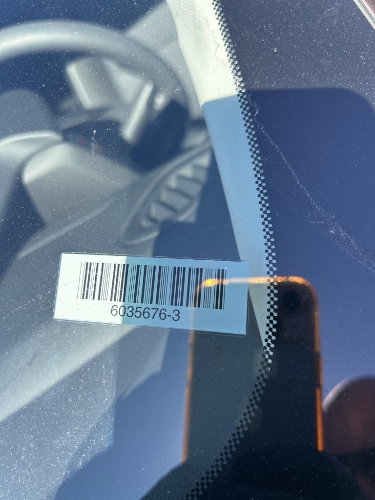 Used 2026 Chevrolet Trax LT FWD image 2