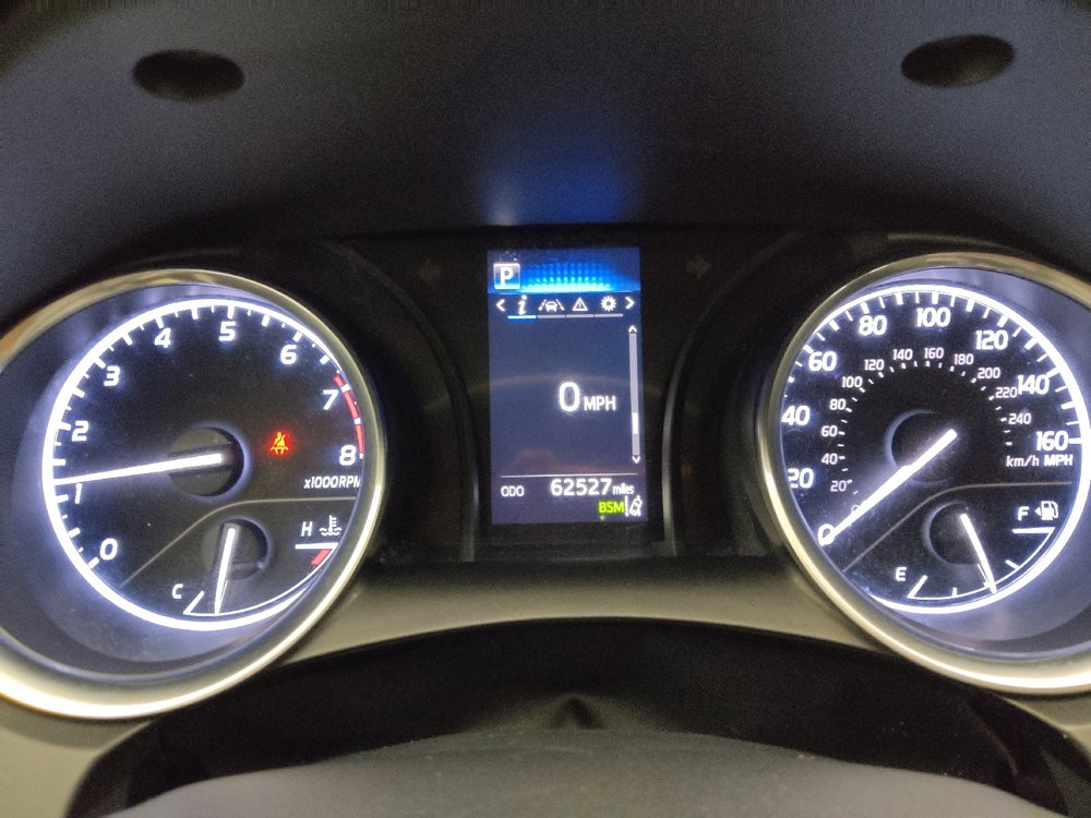 Used 2018 Toyota Camry LE w/ Convenience Package FWD image 23