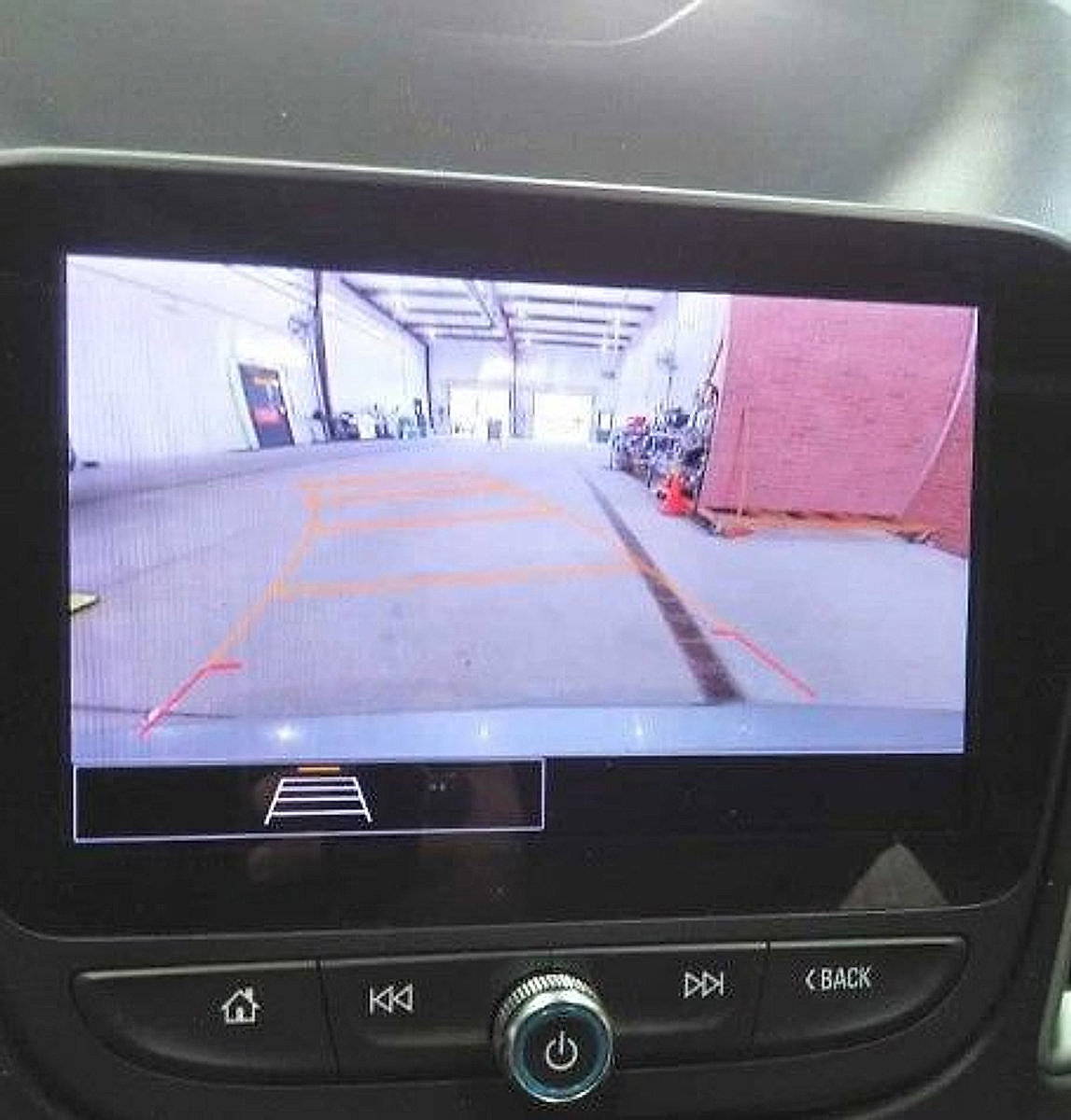 Used 2023 Chevrolet Malibu LT FWD image 15
