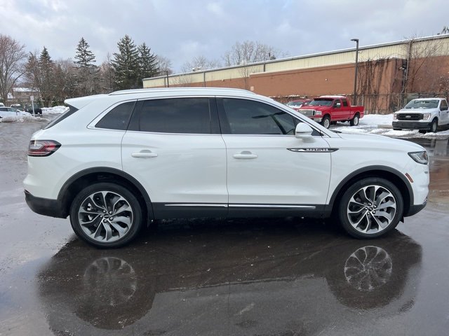 Used 2023 Lincoln Nautilus Reserve image 4