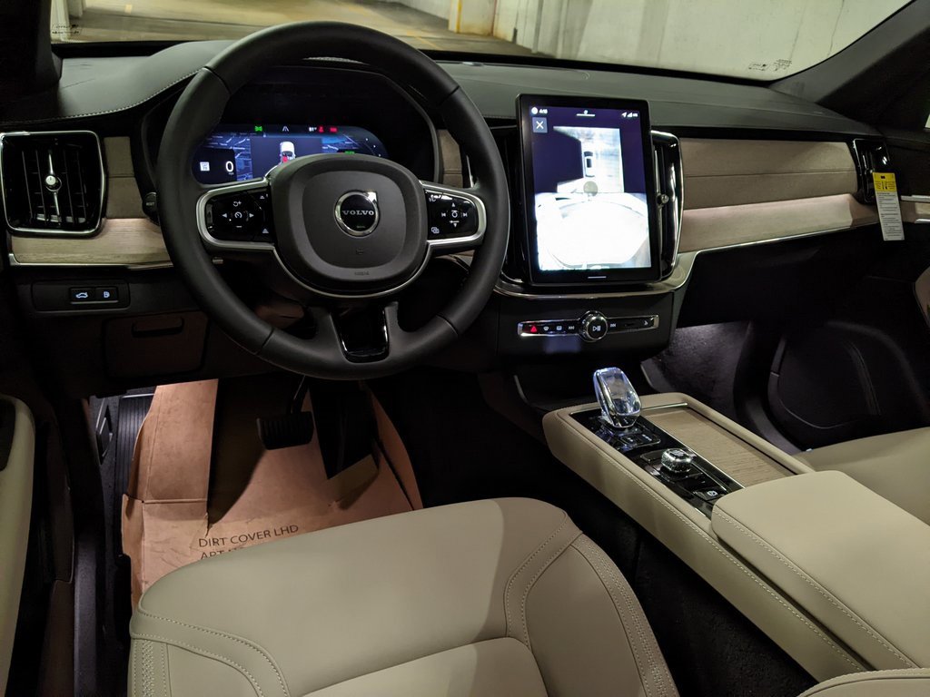 New 2026 Volvo XC90 T8 Plus image 12