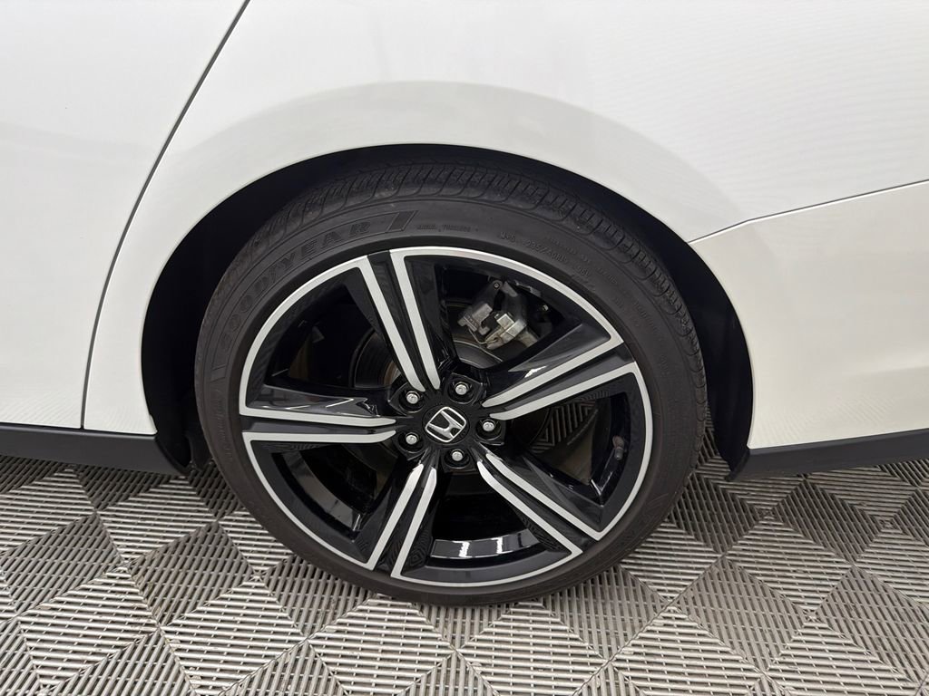 Used 2023 Honda Accord Sport image 19