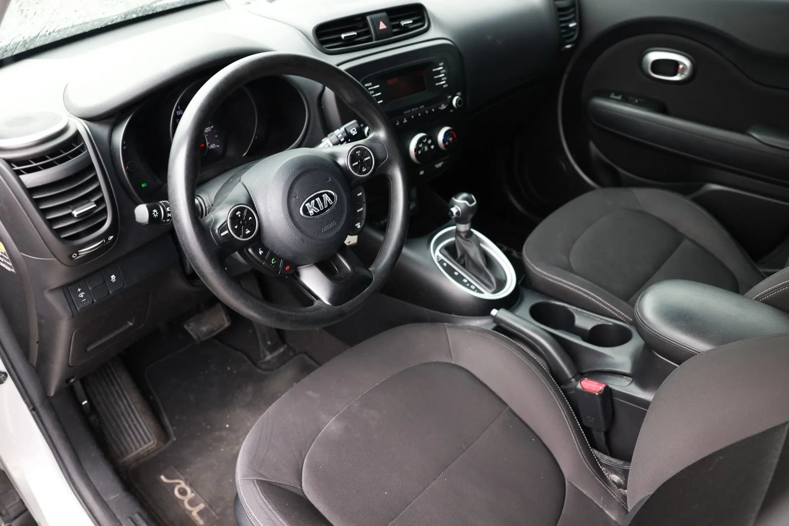 Used 2015 Kia Soul FWD image 18