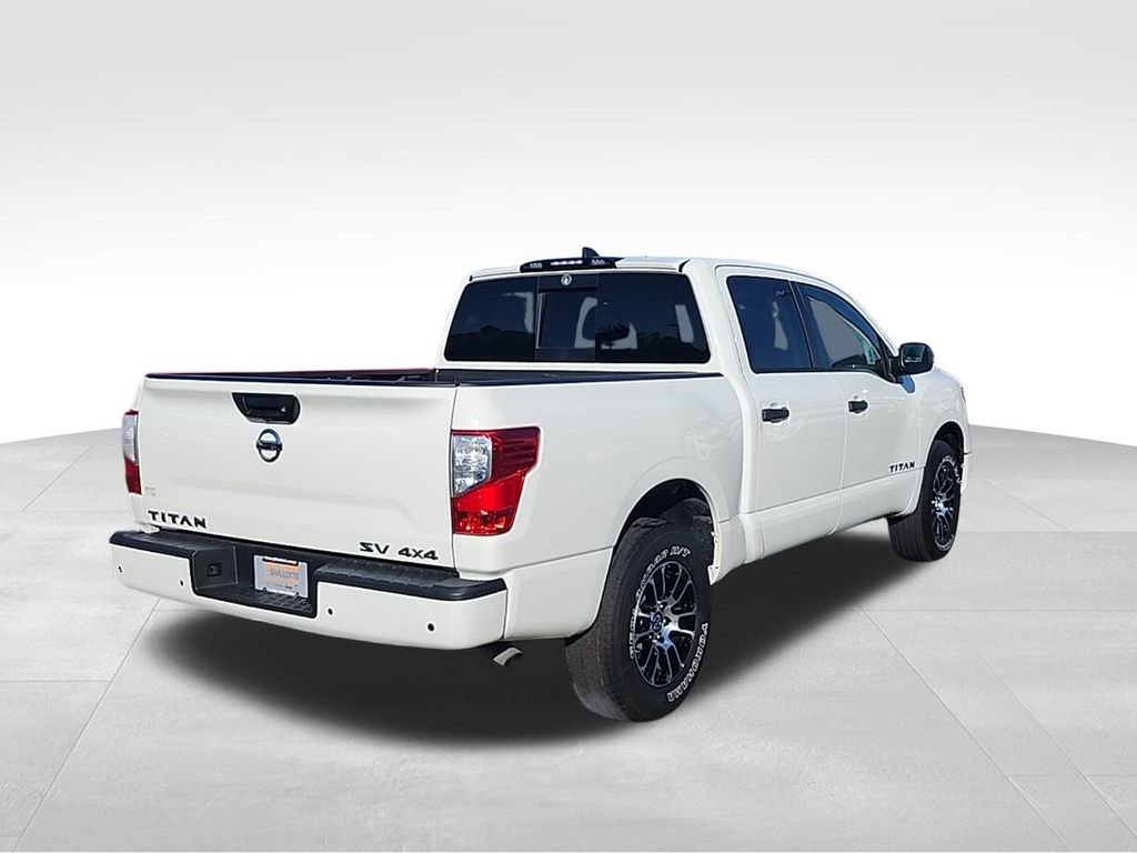 Used 2022 Nissan Titan SV AWD/4WD image 19