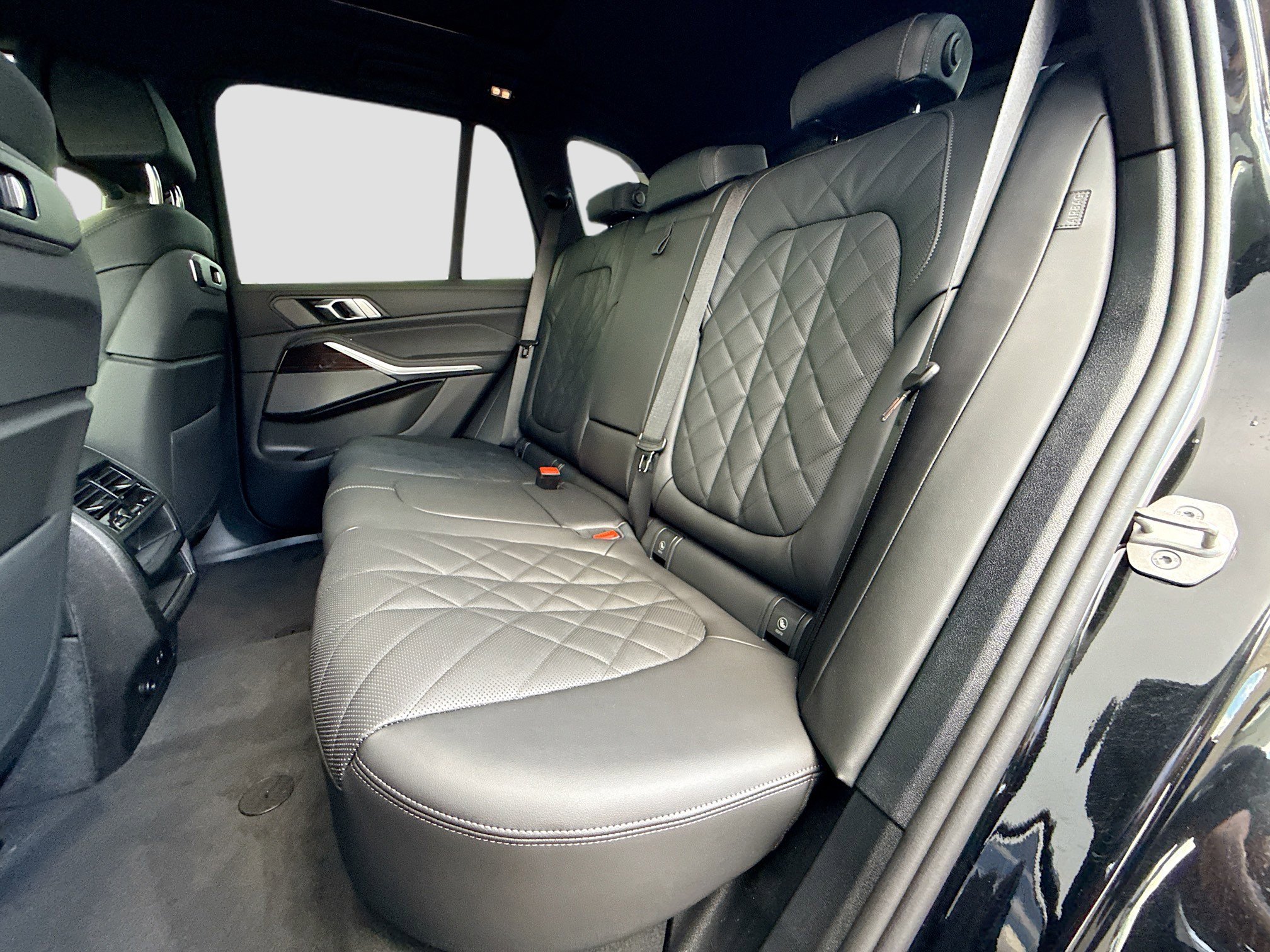 New 2026 BMW X5 xDrive40i w/ M Sport Package image 21