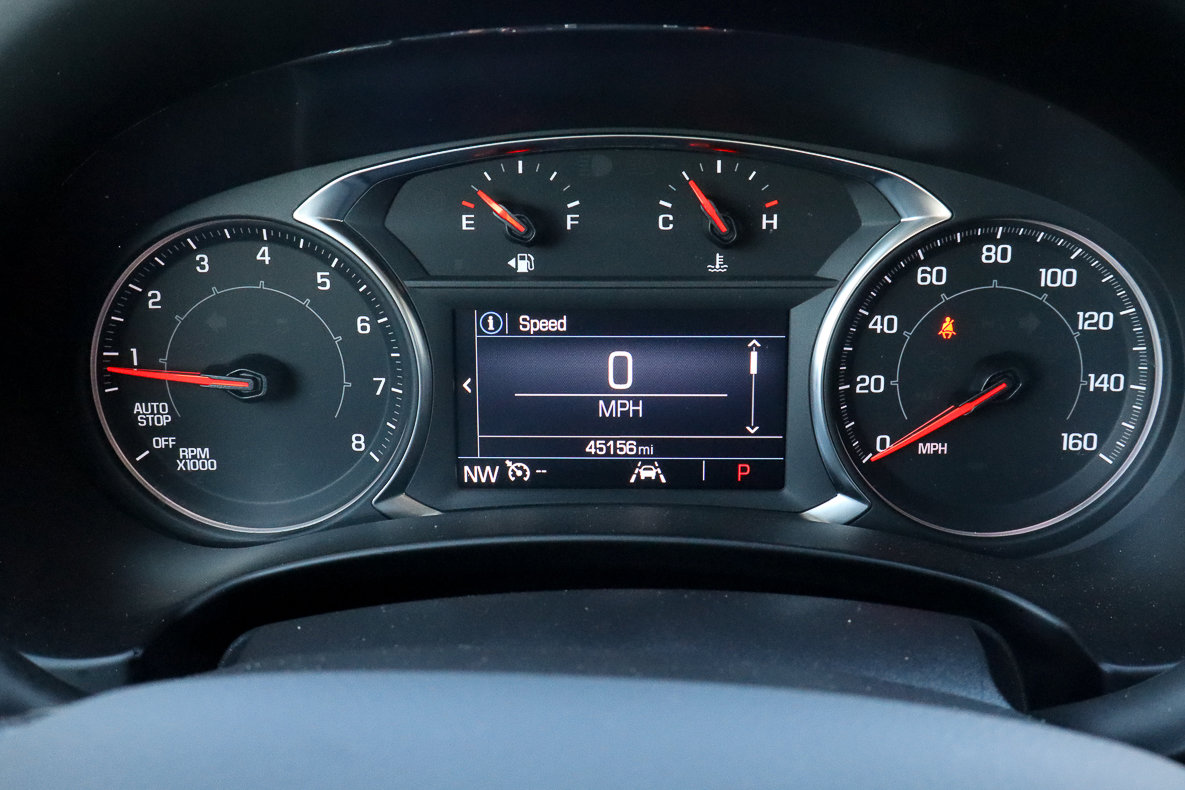 Used 2024 GMC Terrain SLE image 29