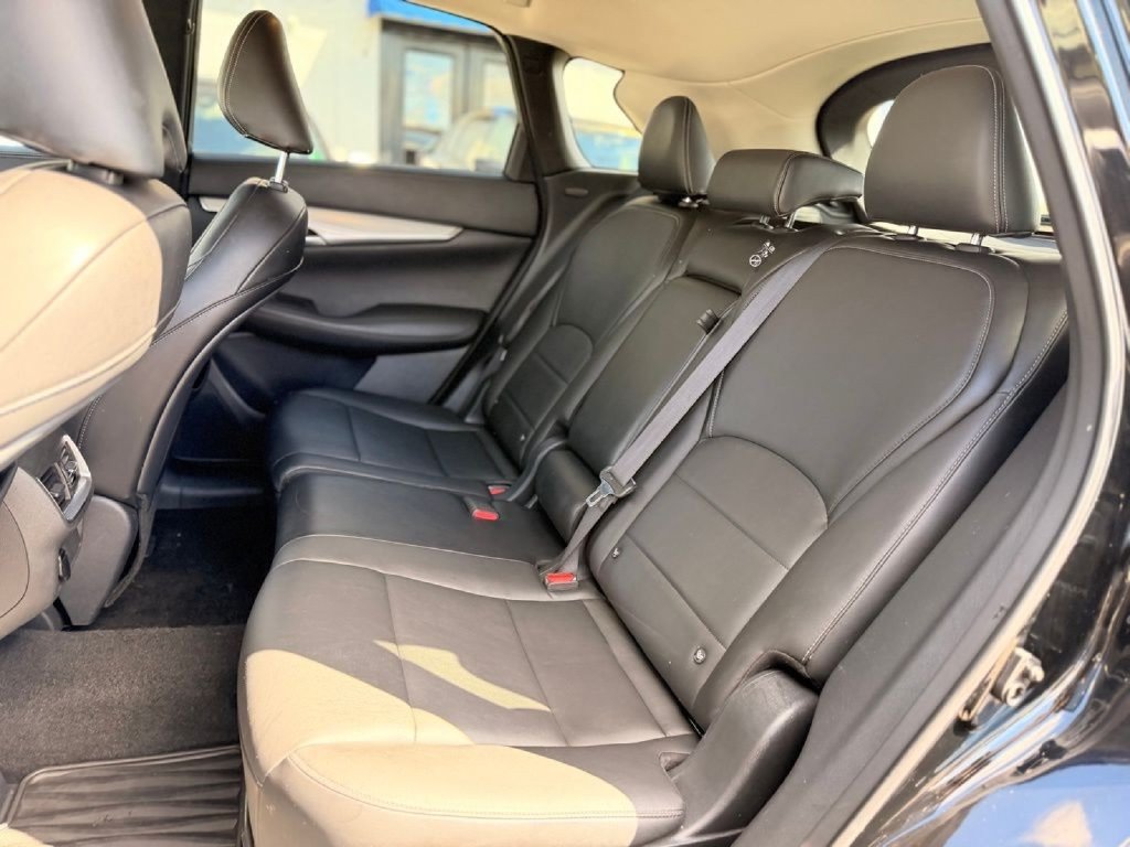 Used 2020 INFINITI QX50 Luxe AWD/4WD image 15