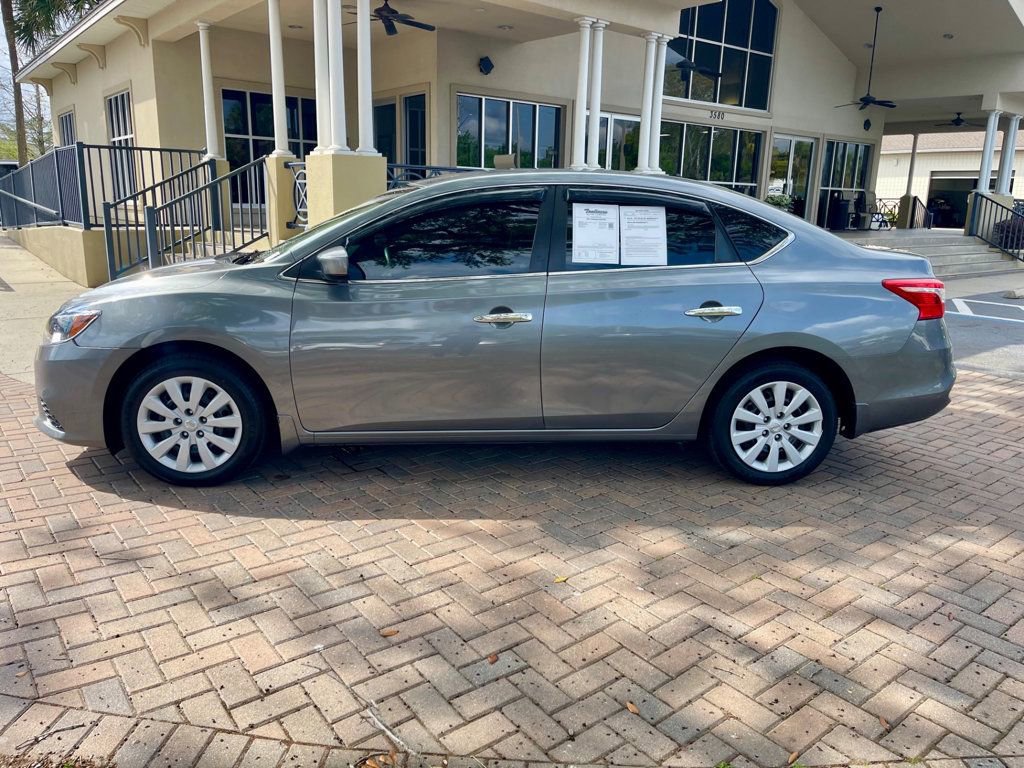 Used 2017 Nissan Sentra S image 2