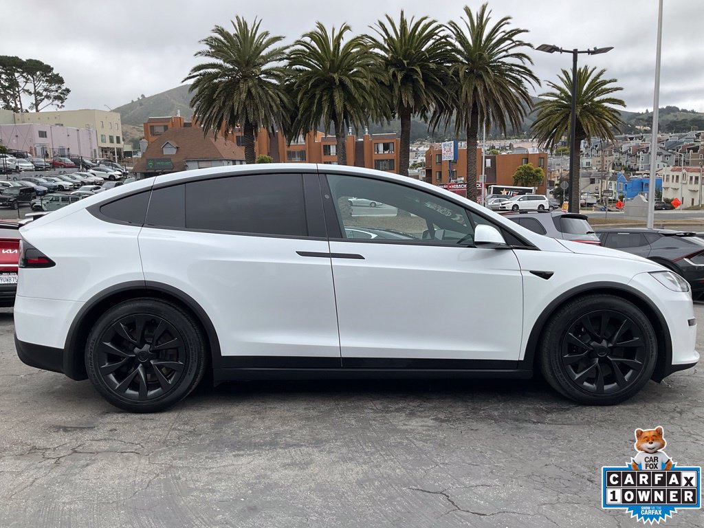Used 2022 Tesla Model X AWD/4WD image 3