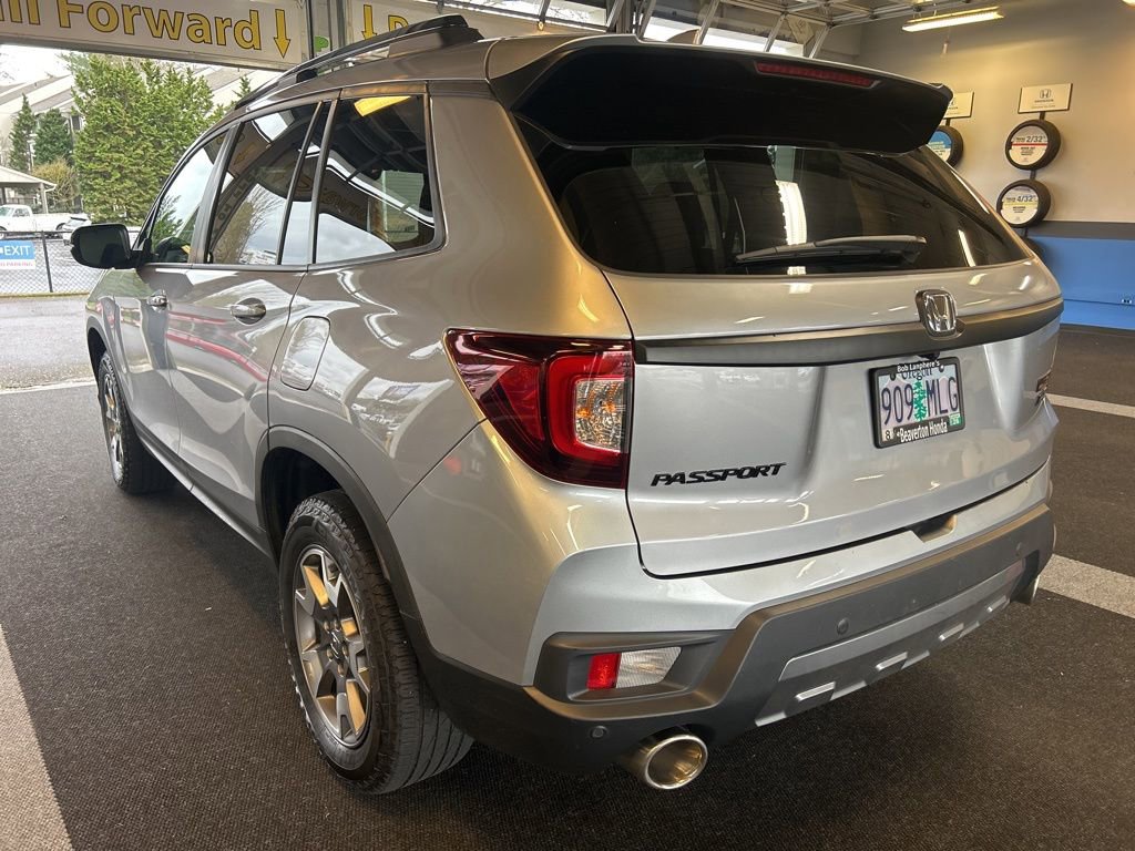 Used 2023 Honda Passport TrailSport image 8