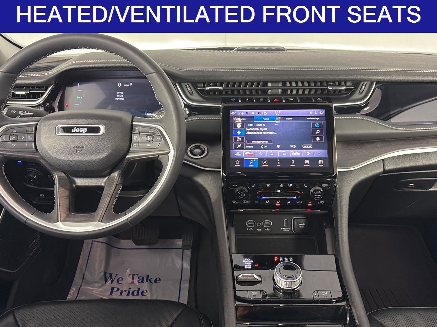 Used 2023 Jeep Grand Cherokee 4WD 4xe w/ Luxury Tech Group II image 17