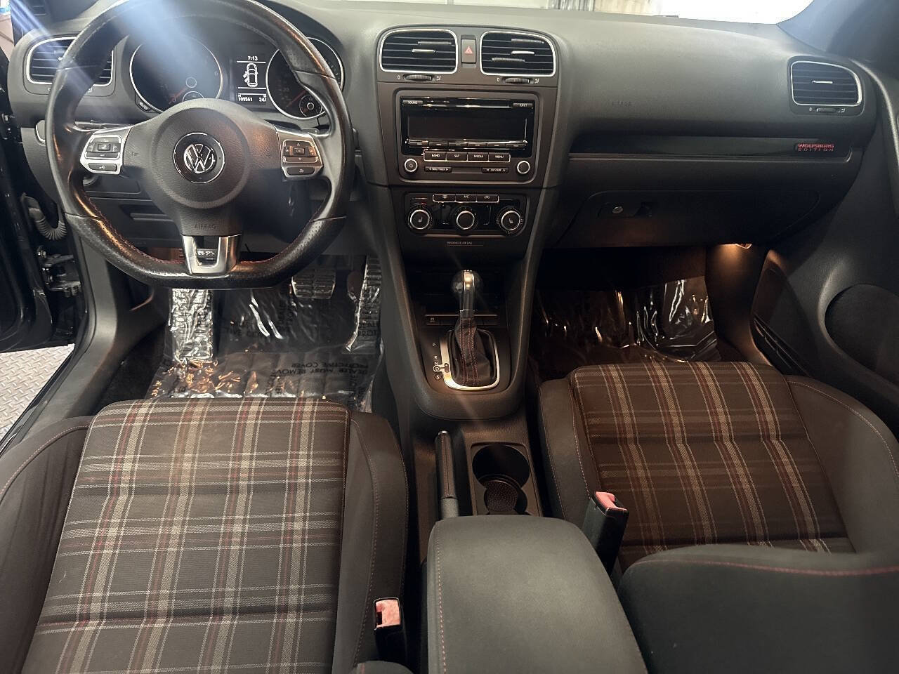 Used 2014 Volkswagen GTI Wolfsburg Edition FWD image 4