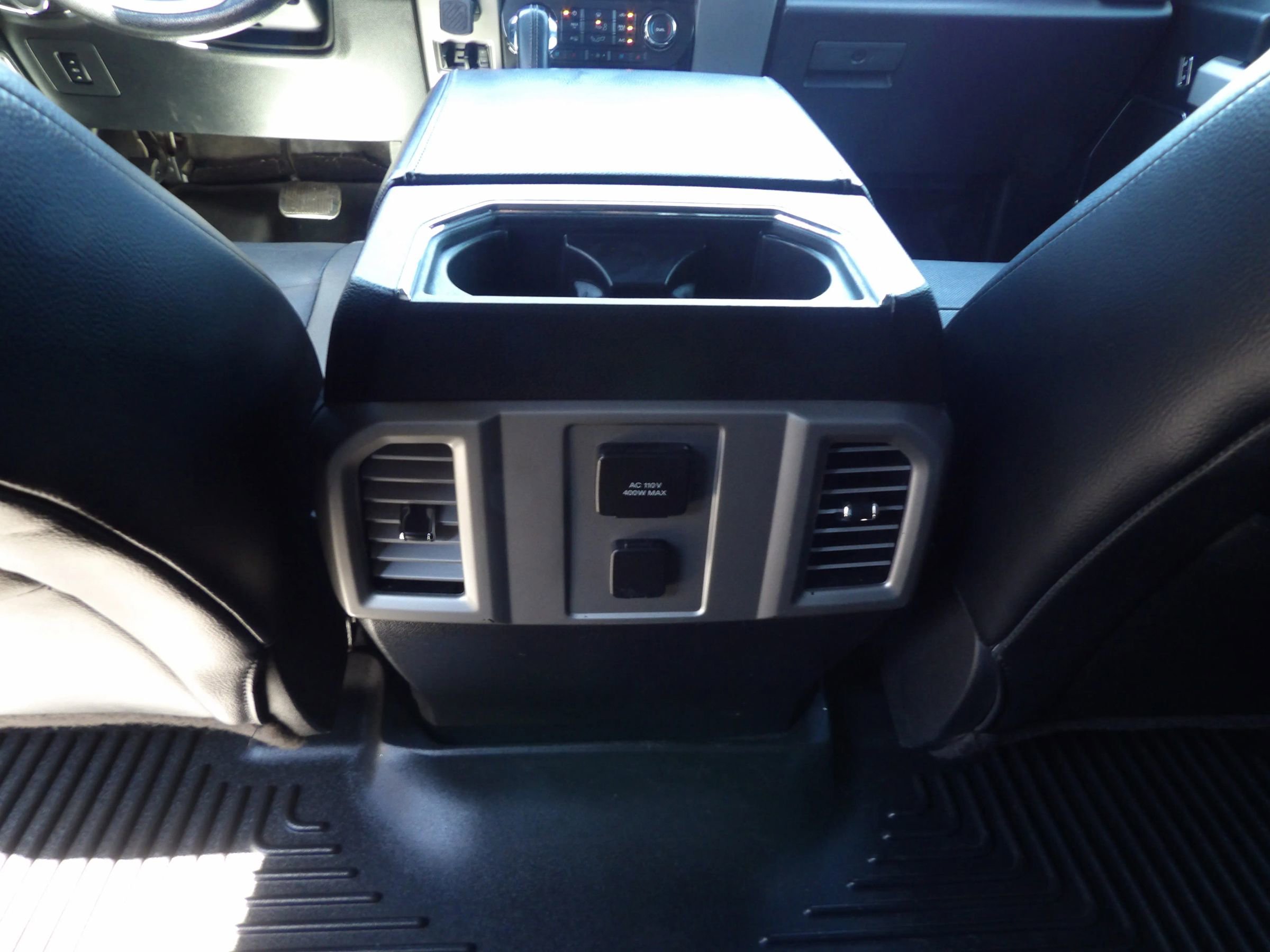 Used 2015 Ford F150 Lariat AWD/4WD image 22