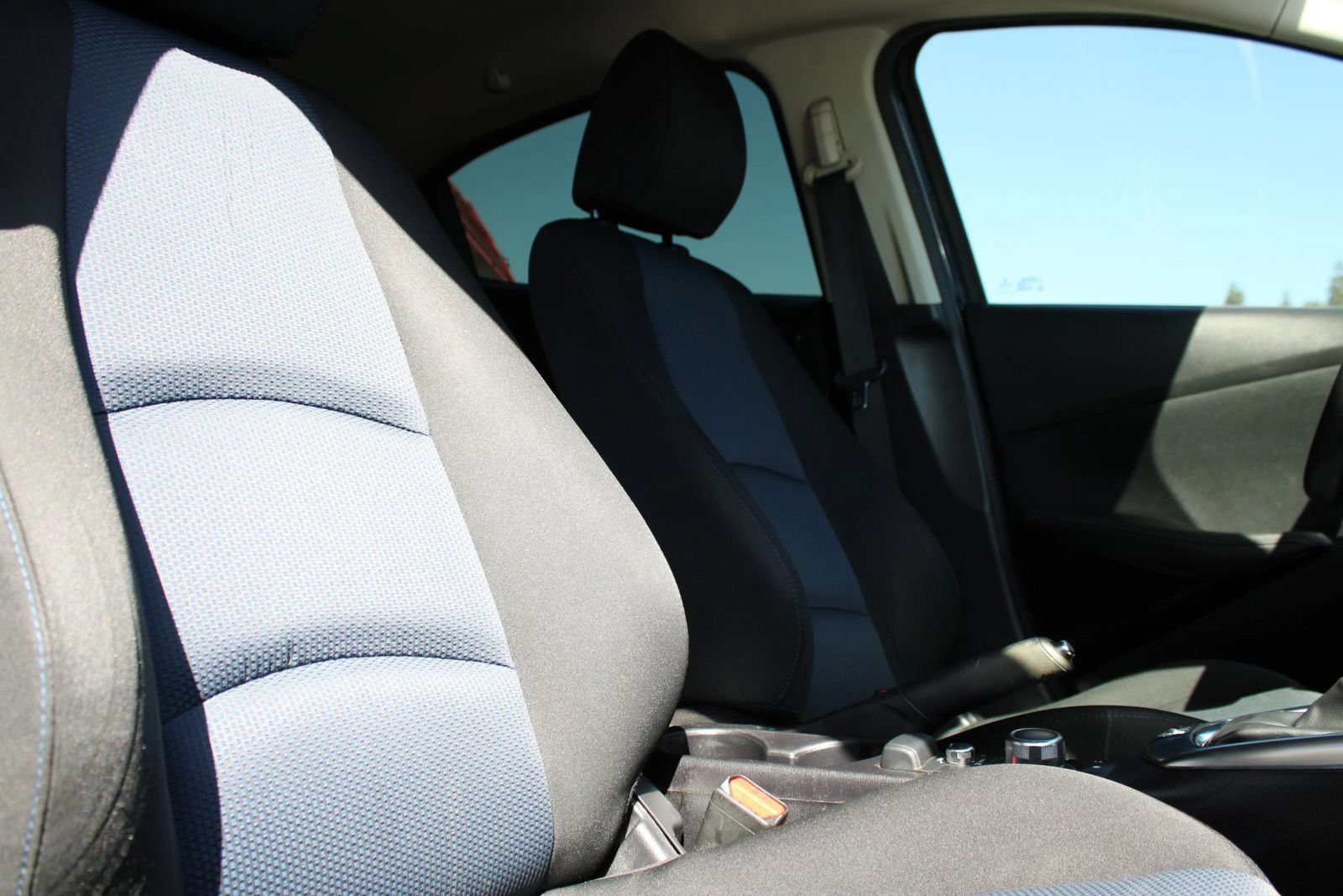 Used 2018 Toyota Yaris iA FWD image 7