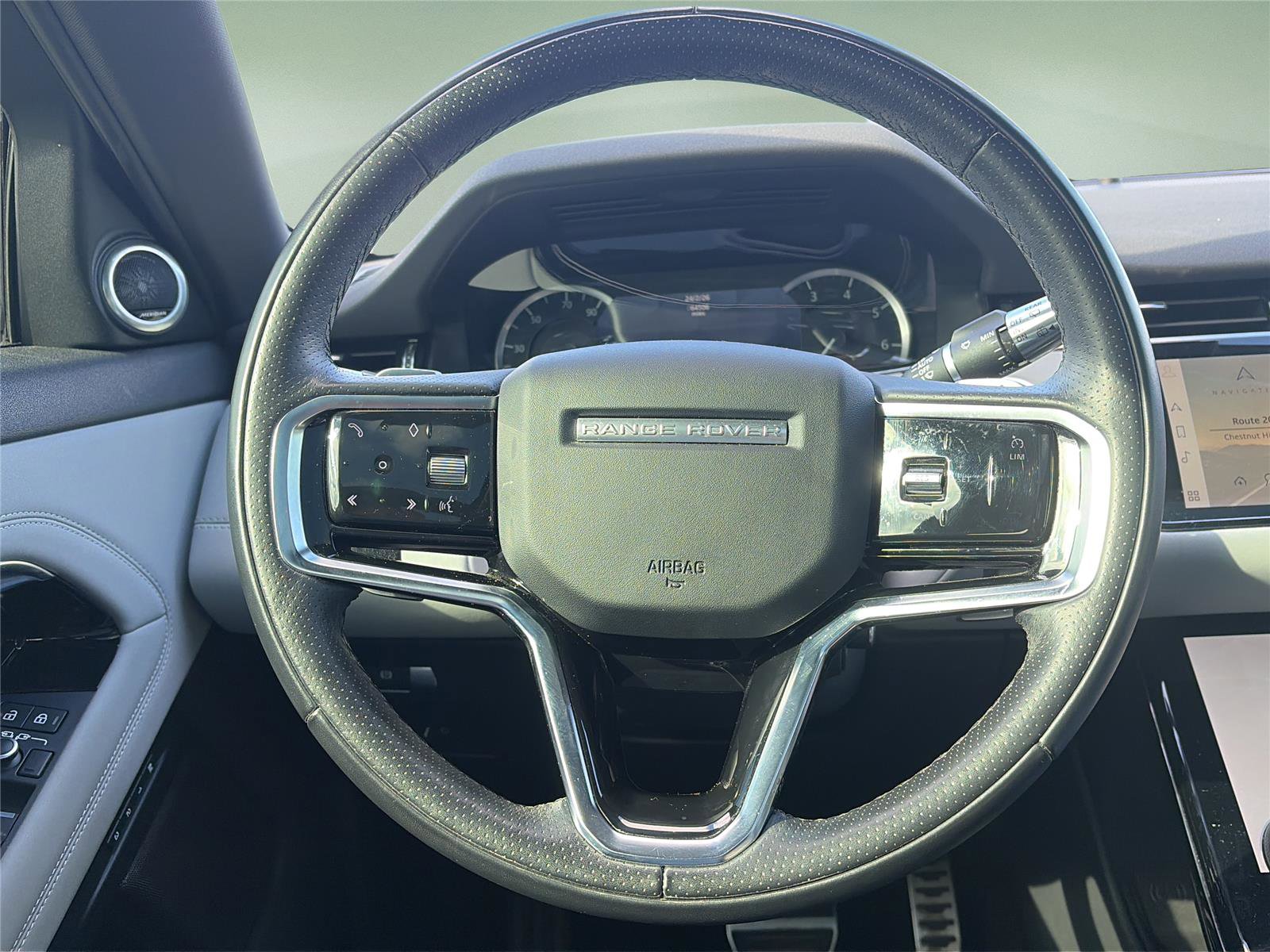 Used 2021 Land Rover Range Rover Evoque R-Dynamic S AWD/4WD image 19