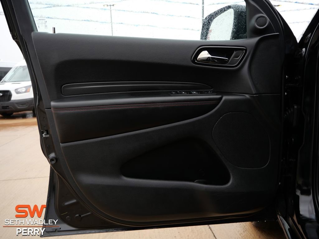 Used 2025 Dodge Durango GT image 17