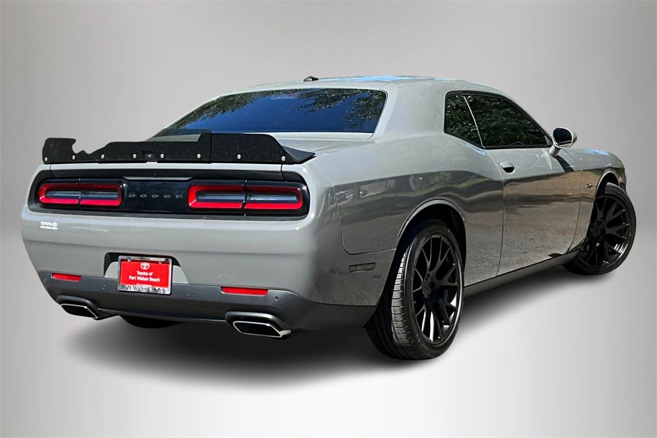Used 2023 Dodge Challenger R/T w/ Blacktop Package image 5