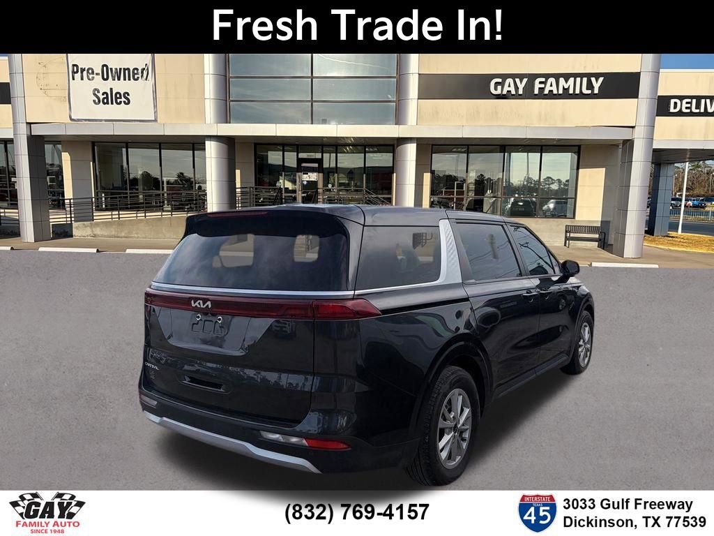 Used 2024 Kia Carnival LX FWD image 9